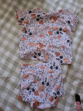 Mickey Mouse Halloween Print Two-Piece Set - White & Orange